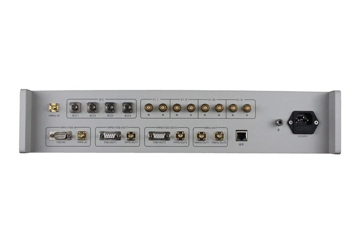 Distributed system clock synchronization